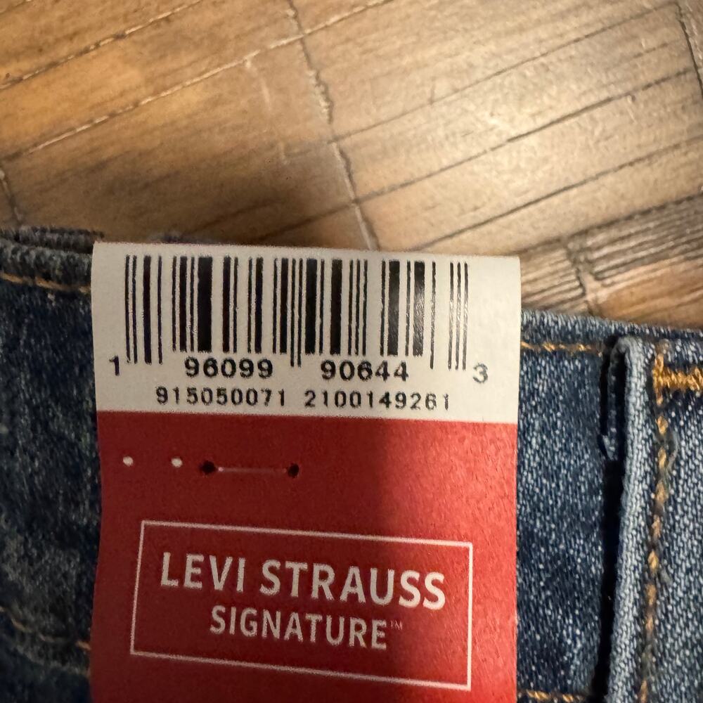 LEVI STRAUSS Signature Bootcut Jeans 30x30 NWT New Blue Jean Men’s Casual Work - Picture 11 of 11